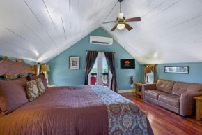 Swing On Inn- Morning Glory Suite
